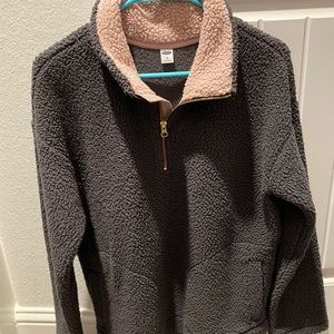 Two tone fleece pull over - 3/4 zip size medium